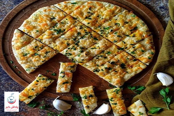 دستورالعمل تهیه نان سیر خوشمزه و پرخاصیت